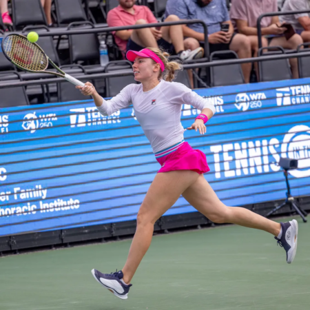 Александрова и Самсонова вышли во второй круг парного турнира WTA 1000 в Индиан-Уэллсе