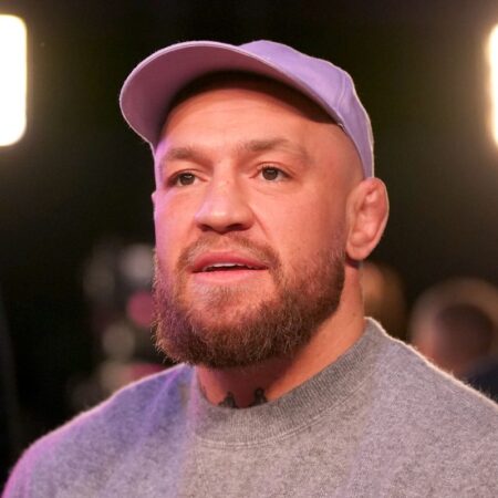 Конор МакГрегор в восторге от победы Аарона Чалмерса нокаутом в BKFC и отмечает его не только как звезду реалити-шоу