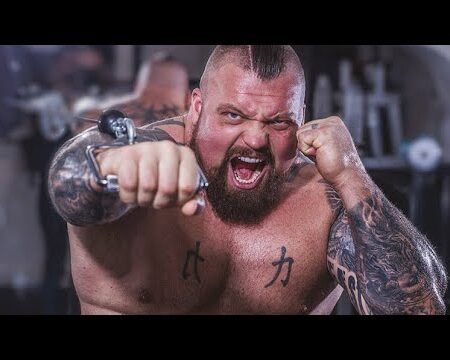 Эдди Холл vs Пудзяновский: Грозное послание от поляка