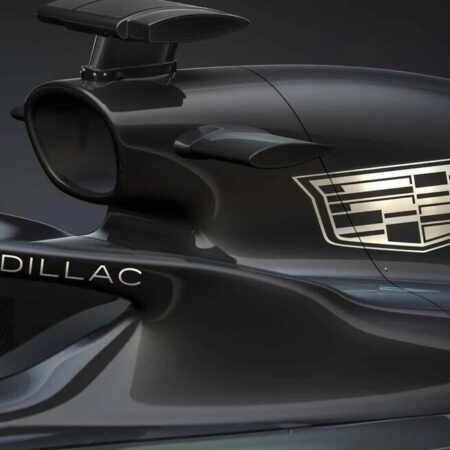 Команда Cadillac F1 будет выбирать американского пилота исключительно по заслугам