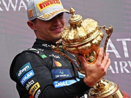 Ландо Норрис призывает болельщиков McLaren поддержать Оскара Пиастри на домашнем Гран-при Великобритании