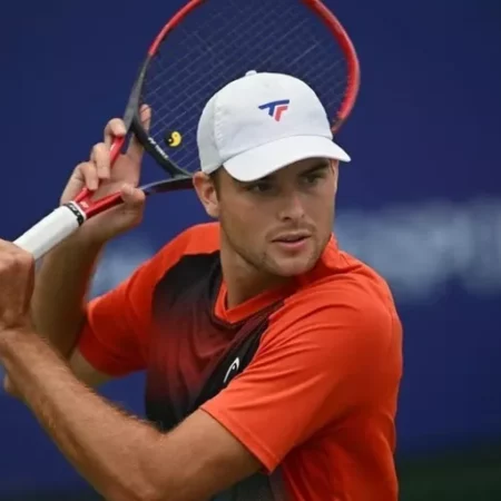 Результаты второго круга турнира ATP Challenger в Цзинане: Котов проигрывает, Бар-Бирюков совершает камбэк