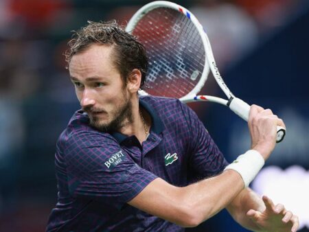 Даниил Медведев проанализировал победу над Фабианом Марожаном в Алма-Ате