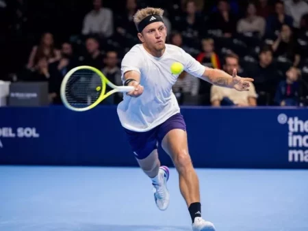 Сенсация в Брюсселе: Давидович Фокина выбывает из турнира