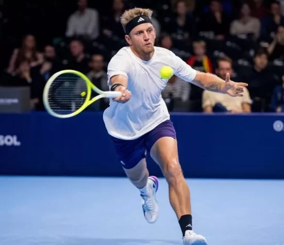 Сенсация в Брюсселе: Давидович Фокина выбывает из турнира