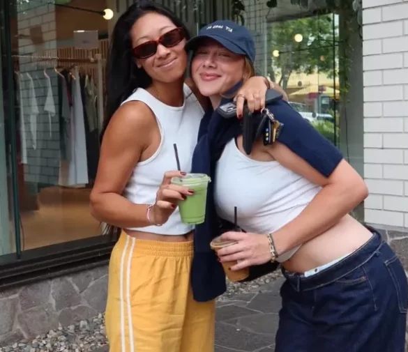 Аманда Анисимова поделилась австралийскими кадрами с Присциллой Хон